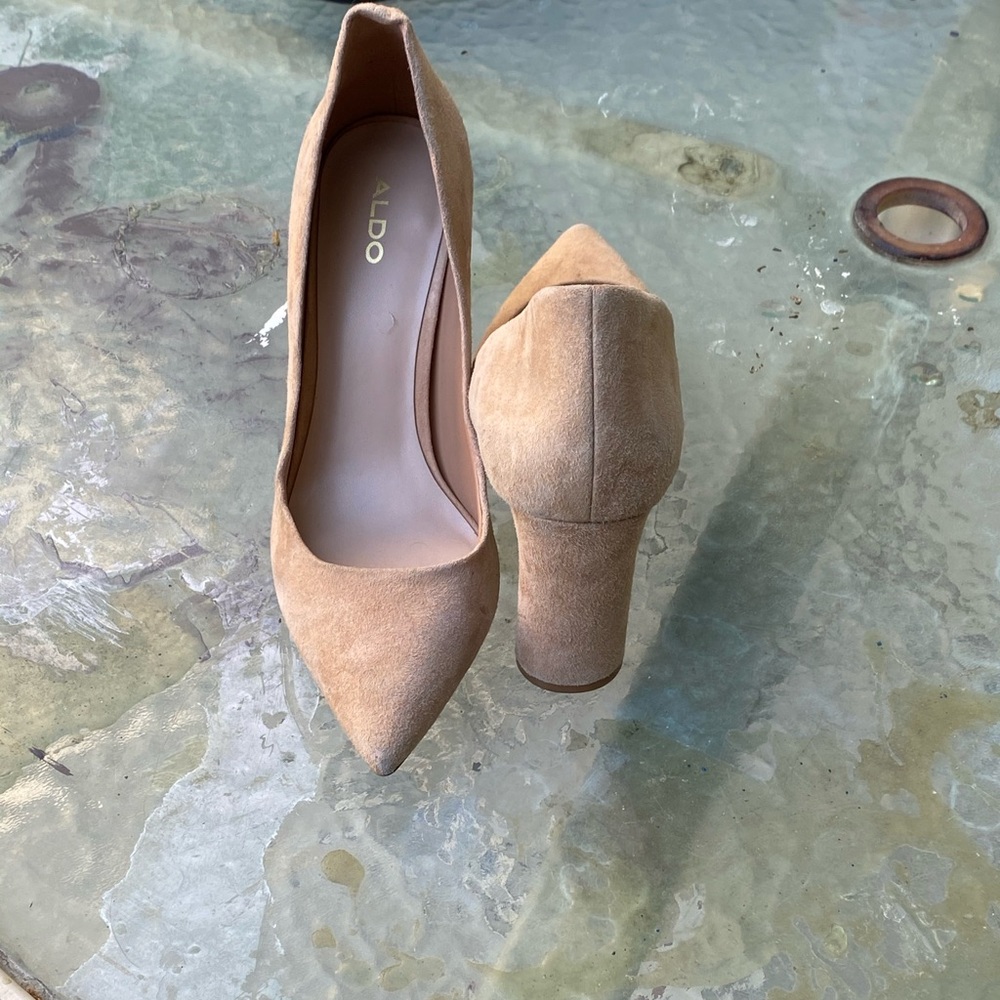 Tan suede heels